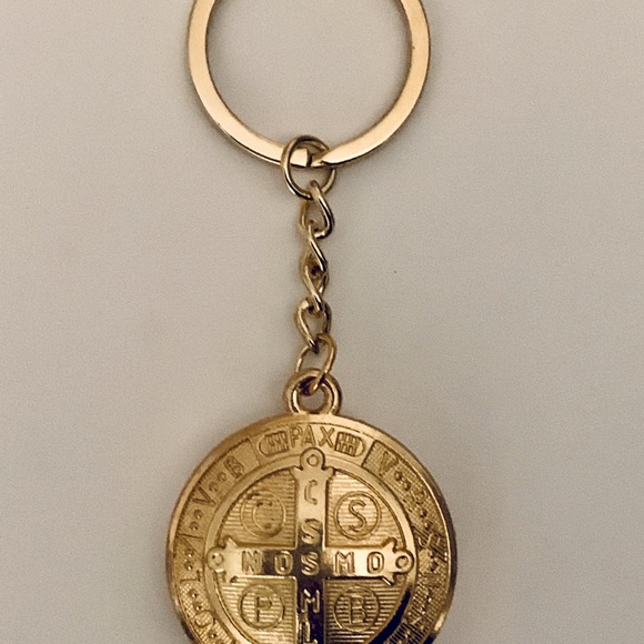 Benedict Keychain - Picture 2 of 3